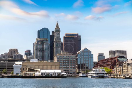 Foto de Long Wharf (Sur) y Custom House Tower en Boston, Massachusetts, EE.UU. - Imagen libre de derechos