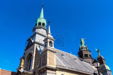Téléchargez les photos : Chapelle Notre Dame de Bon Secourt à Montréal par une journée ensoleillée, Québec, Canada - en image libre de droit