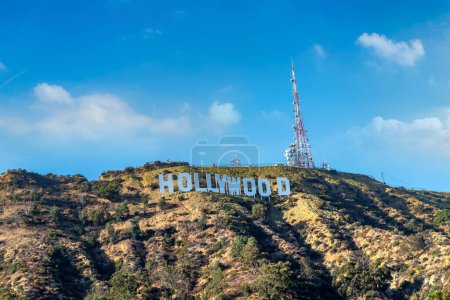 Foto de LOS ÁNGELES, HOLLYWOOD, Estados Unidos - 29 de marzo de 2020: Hollywood firma en Los Ángeles, California, Estados Unidos - Imagen libre de derechos