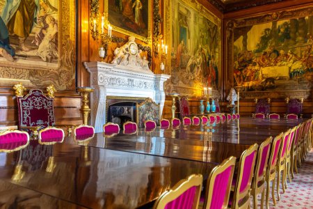 Foto de WINDSOR, Reino Unido - 19 de junio de 2022: Interior del Castillo Real de Windsor en Windsor, Reino Unido - Imagen libre de derechos