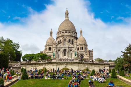 Photo for PARIS, FRANCE - JUNE 01, 2022: Basilica of the Sacred Heart at Montmartre hill in Paris (Basilica of Sacre Coeur) in a summer day, France - Royalty Free Image