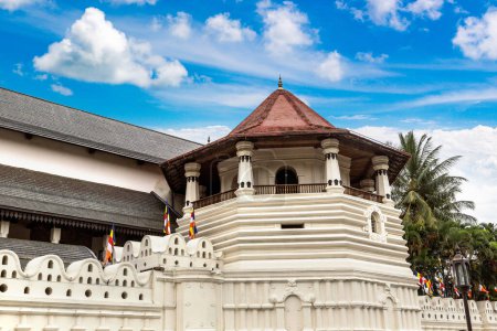 Temple of the tooth in Kandy in Sri Lanka