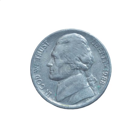 Foto de Moneda americana de cinco centavos aislada sobre fondo blanco. - Imagen libre de derechos