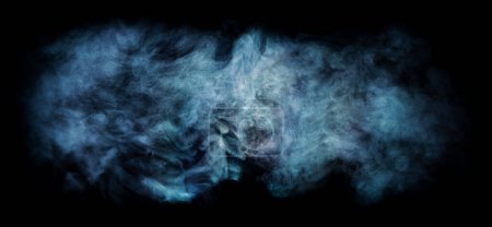 Foto de Nube de humo abstracta aislada en negro - Imagen libre de derechos