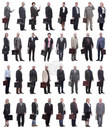 Téléchargez les photos : Collage, groupe d'hommes d'affaires avec mallette isolée sur fond blanc - en image libre de droit