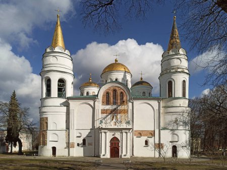 Foto de Catedral de Spaso-Preobrazhensky en la ciudad de Chernigov - Imagen libre de derechos