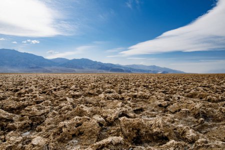 Foto de Famous salt formations at Devils Golf Course in Death Valley National Park, California, USA. Exploring the American Southwest. - Imagen libre de derechos