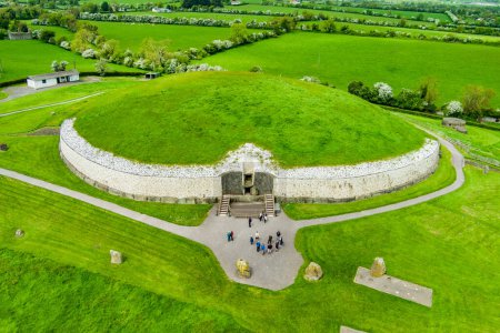 Newgrange, a prehistoric monument built during the Neolithic period, located in County Meath, Ireland. One of the most popular tourist attractions in Ireland, UNESCO World Heritage Site.