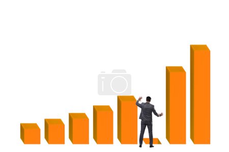 Téléchargez les photos : Homme d'affaires dans le concept de croissance avec graphiques à barres - en image libre de droit