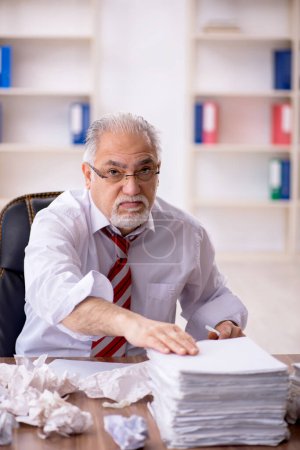 Photo for Old businessman employee in brainstorming concept - Royalty Free Image