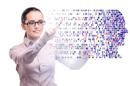 Téléchargez les photos : Femme d'affaires dans le concept de données génomiques - en image libre de droit