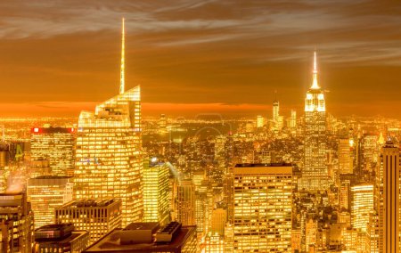 Foto de La vista de Nueva York Manhattan durante el atardecer - Imagen libre de derechos