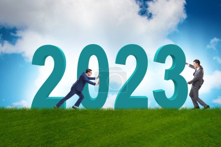 Foto de Concepto del nuevo año de 2023 con empresarios - Imagen libre de derechos