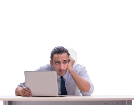 Téléchargez les photos : L'employé travaillant isolé sur fond blanc - en image libre de droit