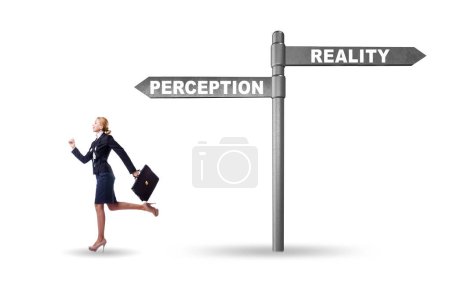 Foto de Concepto de elegir la percepción o la realidad - Imagen libre de derechos