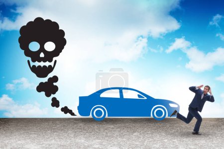 Téléchargez les photos : Pollution automobile dans le concept écologique - en image libre de droit