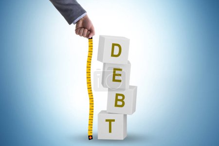 Foto de Concepto de evaluación de la deuda con el empresario - Imagen libre de derechos