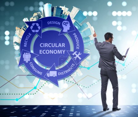 Foto de El concepto de economía circular con empresario - Imagen libre de derechos