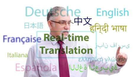 Téléchargez les photos : Le concept de traduction en temps réel à partir d'une langue étrangère - en image libre de droit