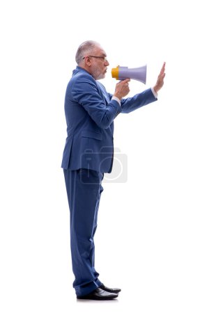 Foto de Viejo jefe sosteniendo megáfono aislado en blanco - Imagen libre de derechos