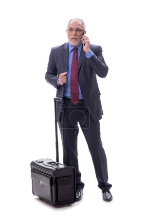 Téléchargez les photos : Homme d'affaires âgé avec valise isolée sur blanc - en image libre de droit