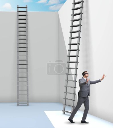 Foto de El hombre de negocios subiendo una escalera para escapar de los problemas - Imagen libre de derechos