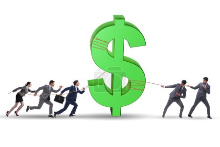 Foto de Gente de negocios sacando dinero en el concepto de inversor - Imagen libre de derechos