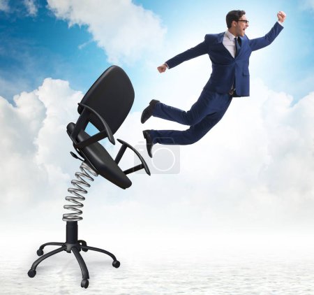 Téléchargez les photos : Concept de promotion avec homme d'affaires éjecté de la chaise - en image libre de droit