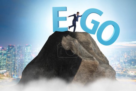Téléchargez les photos : Concept de l'ego personnel et professionnel - en image libre de droit