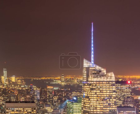 Téléchargez les photos : La vue de New York manhattan pendant les heures de coucher du soleil - en image libre de droit