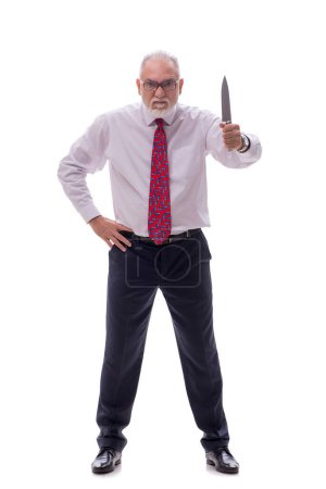 Téléchargez les photos : Vieux patron tenant couteau isolé sur blanc - en image libre de droit