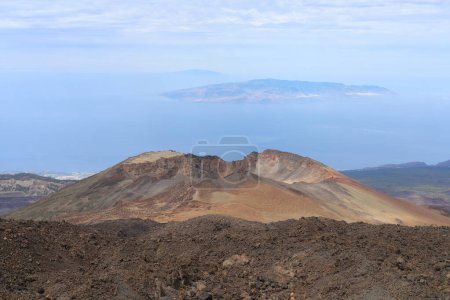 Spanien - Kanarische Inseln - Roques de Garcia Felsformationen mit Mount Teide im Hintergrund