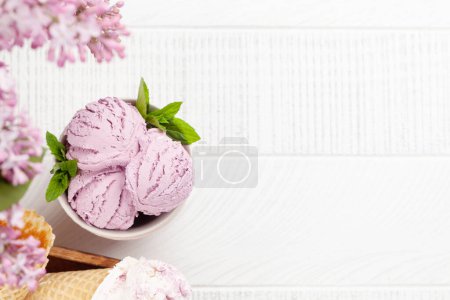 Photo for Berry ice cream sundae in bowl. Flat lay with copy space - Royalty Free Image