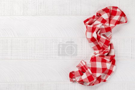 Foto de Vista de arriba hacia abajo de una mesa de cocina con una toalla o servilleta, creando una maqueta perfecta para la presentación de la comida y creando una plantilla de menú o receta - Imagen libre de derechos