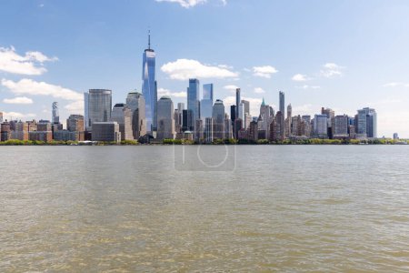 Téléchargez les photos : New York City skyline. Manhattan Skyscrapers panorama sur la rivière Hudson - en image libre de droit