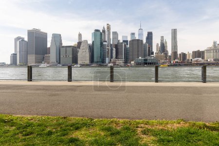 Photo for New York City skyline. Manhattan Skyscrapers panorama from Brooklyn - Royalty Free Image