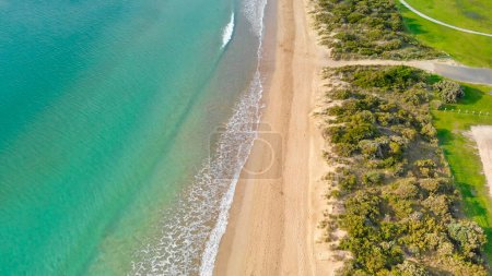 Luftaufnahme der Apollo Bay, Australien von der Drohne aus, The Great Ocean Road.