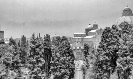 Téléchargez les photos : Vue aérienne de l'ancien cimetière et champ de miracles après une tempête de neige, Toscane - Italie. - en image libre de droit