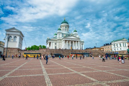 Téléchargez les photos : Helsinki, Finlande - Le 3 juillet 2017 : Helsinki fait date par une belle journée d'été. - en image libre de droit