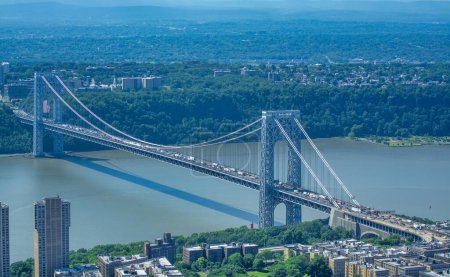 Téléchargez les photos : Vue aérienne du pont George Washington à New York. - en image libre de droit
