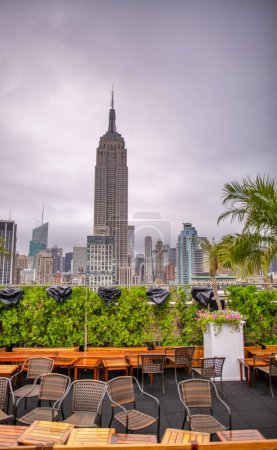 Foto de Ciudad de Nueva York - Junio 2013: El Empire State Building es un símbolo de la ciudad. - Imagen libre de derechos