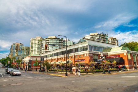 Téléchargez les photos : Île de Vancouver, Canada - 14 août 2017 : Bâtiments de Victoria par une journée ensoleillée. - en image libre de droit