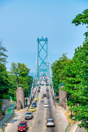 Téléchargez les photos : Pont de la Porte Lions à Vancouver, Canada
. - en image libre de droit