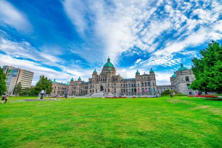 Foto de Edificios de Victoria en un día soleado, Isla de Vancouver. - Imagen libre de derechos