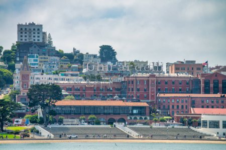 Foto de Skyline de San Francisco desde un crucero. - Imagen libre de derechos