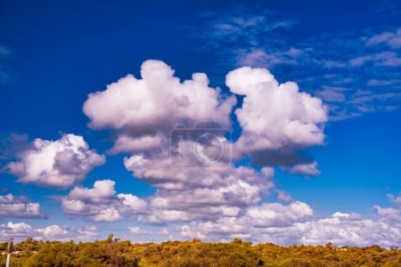 Foto de Cielo azul con nubes en Australia Occidental. - Imagen libre de derechos