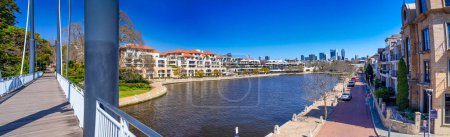 Téléchargez les photos : Claise Brook et Swan River à Perth. - en image libre de droit