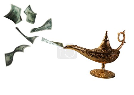 Téléchargez les photos : Money exits from magic aladdin genie lamp - en image libre de droit