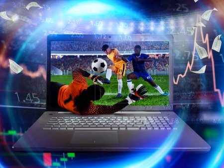 Téléchargez les photos : Mise et analyse de football en ligne et statistiques pour le football - en image libre de droit
