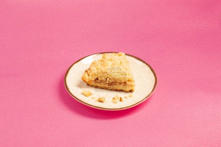 Photo for Fruity shortcrust pastry pie on pink background - Royalty Free Image